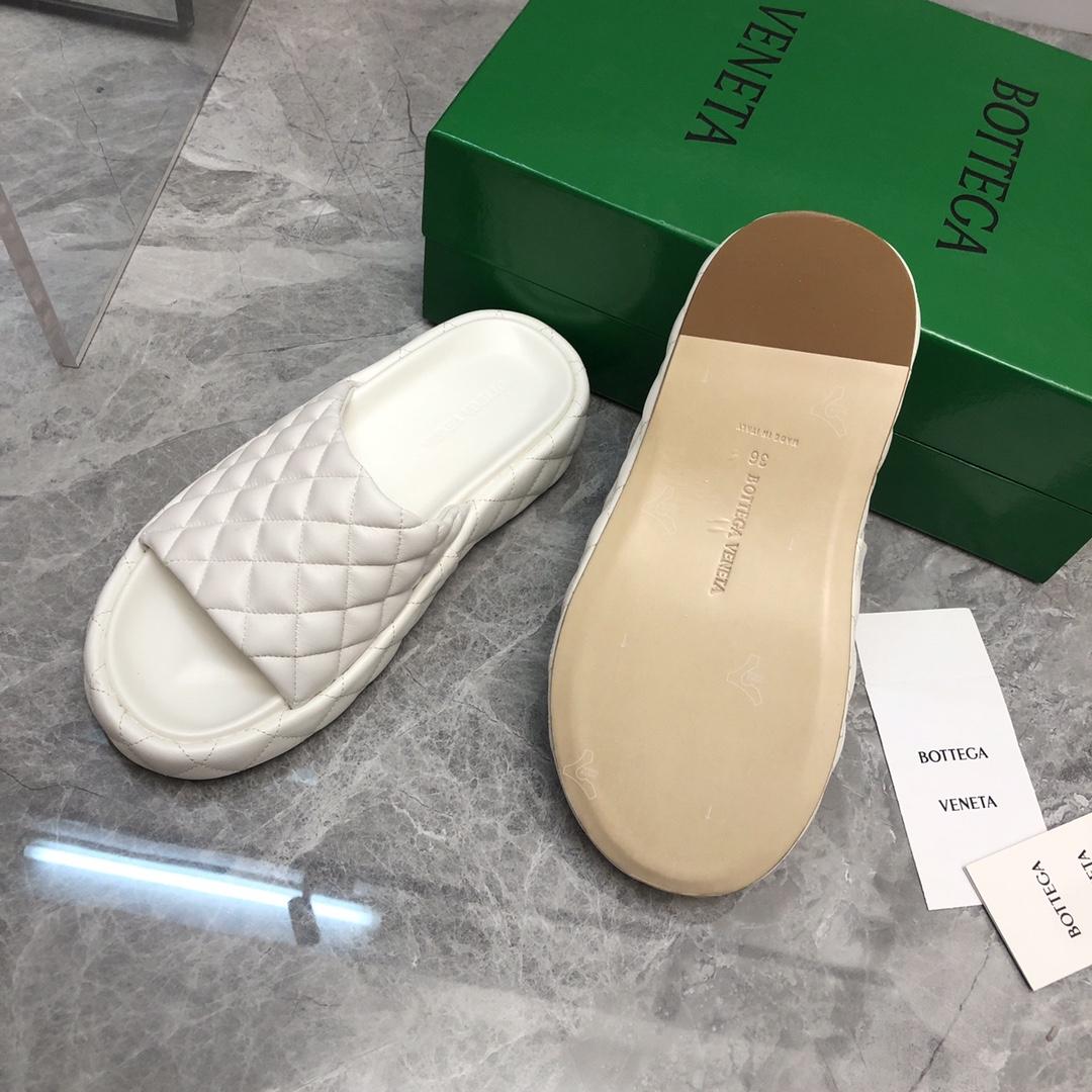 Bottega Veneta Padded  - PerfectKickZ