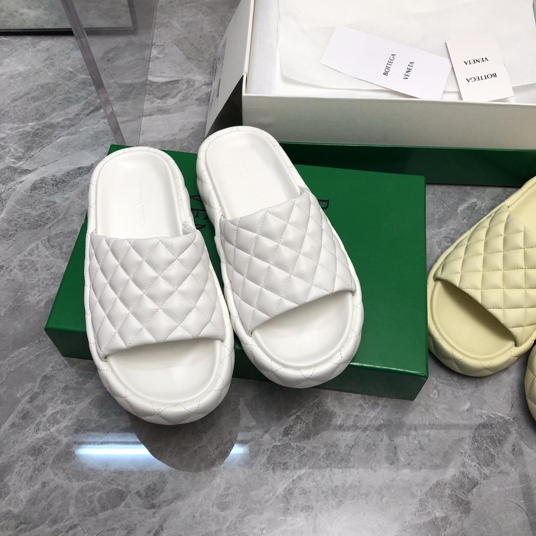 Bottega Veneta Padded  - PerfectKickZ