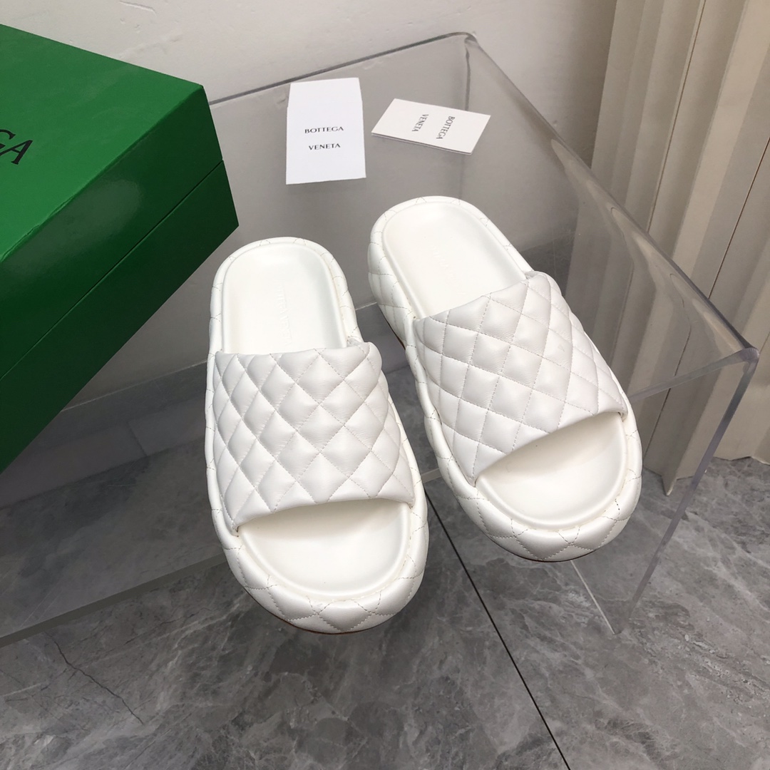Bottega Veneta Padded  - PerfectKickZ