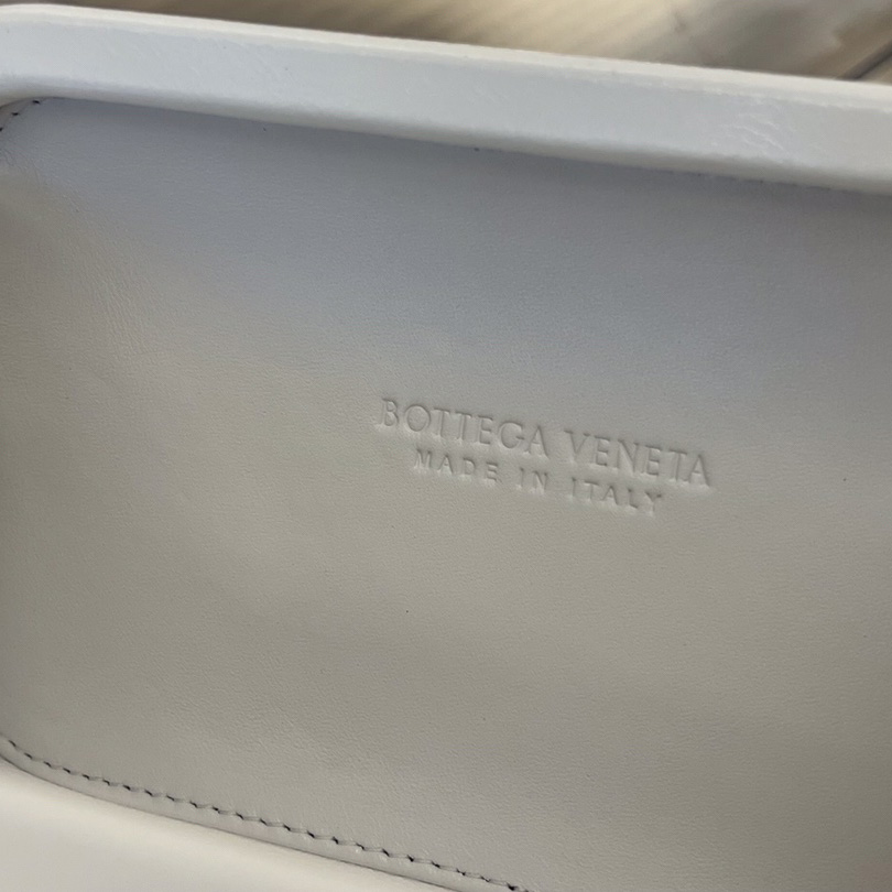 Bottega Veneta Knot On Strap - PerfectKickZ