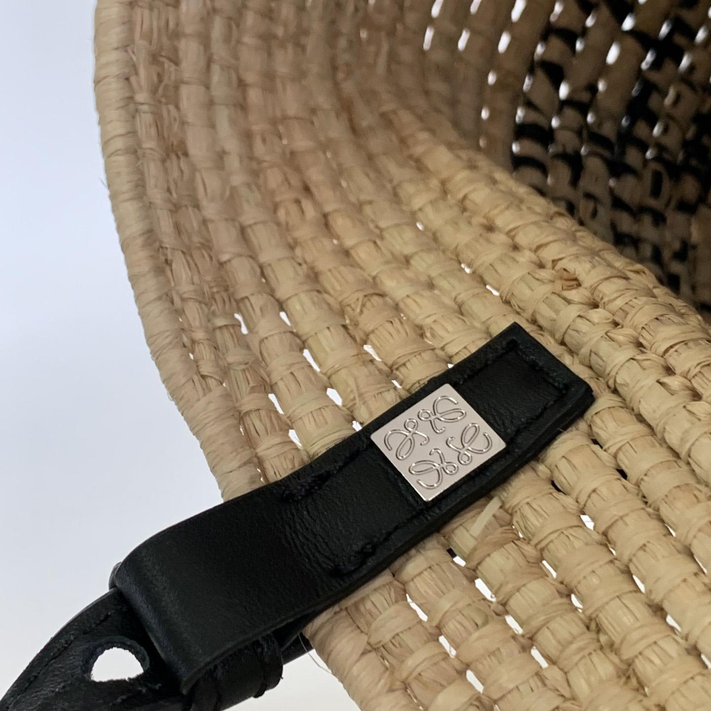 Loewe Small Square Basket bag In Raffia And Calfskin (30*21*11cm) - PerfectKickZ