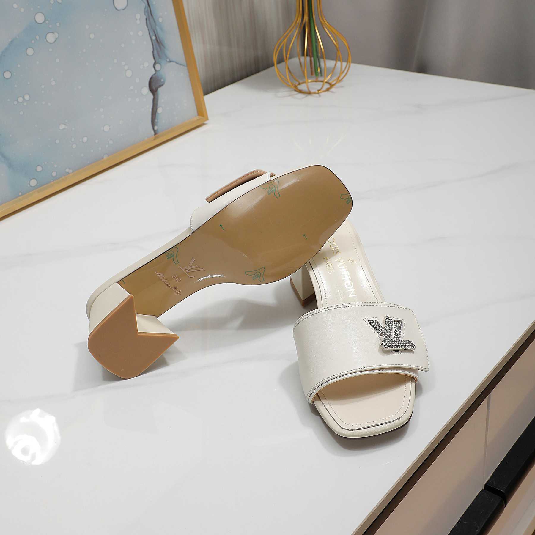 Louis Vuitton Shake Mule     1AB2PD - PerfectKickZ