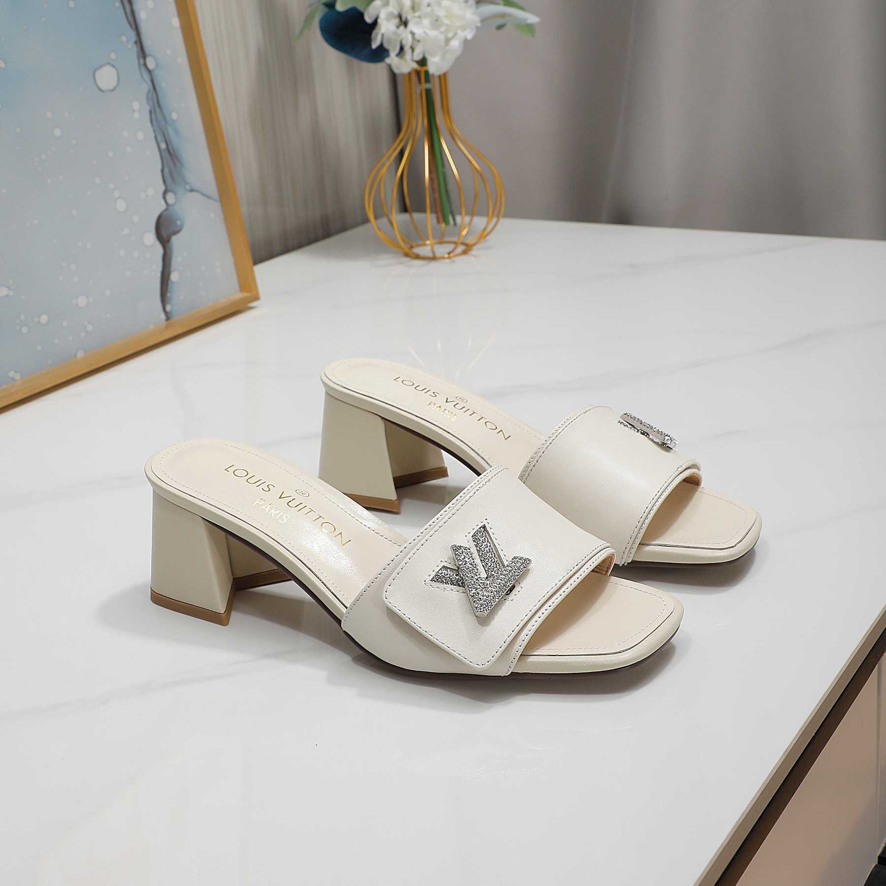 Louis Vuitton Shake Mule     1AB2PD - PerfectKickZ