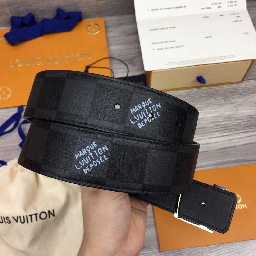 Louis Vuitton Reversible Belt  40mm - 