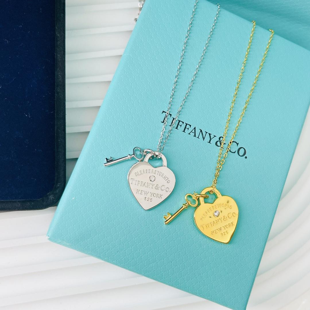 Tiffany&CO Heart Tag Pendant - PerfectKickZ