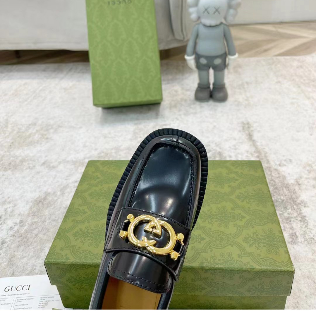 Gucci Women's Loafer With Interlocking G - PerfectKickZ
