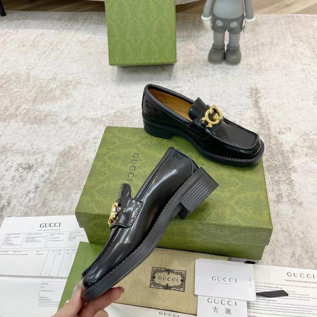 Gucci Women's Loafer With Interlocking G - PerfectKickZ