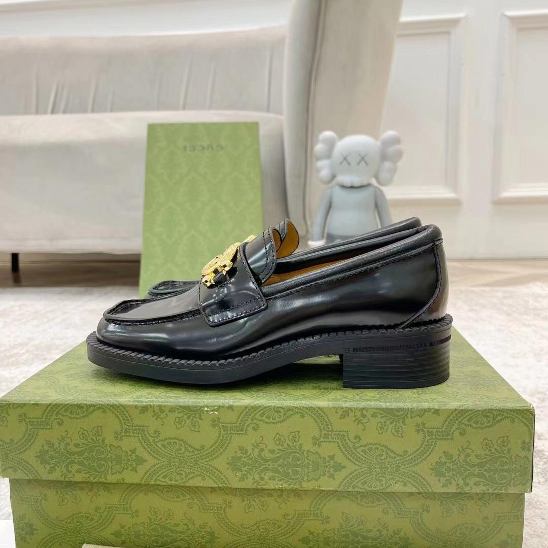 Gucci Women's Loafer With Interlocking G - PerfectKickZ