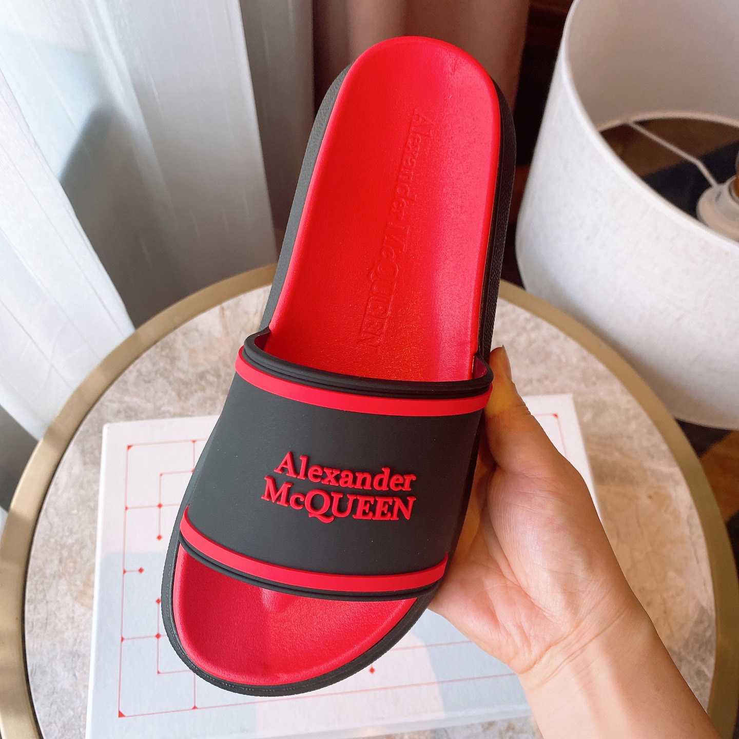 Alexander Mqueen Oversized Hybrid Signature Slide In Black - PerfectKickZ