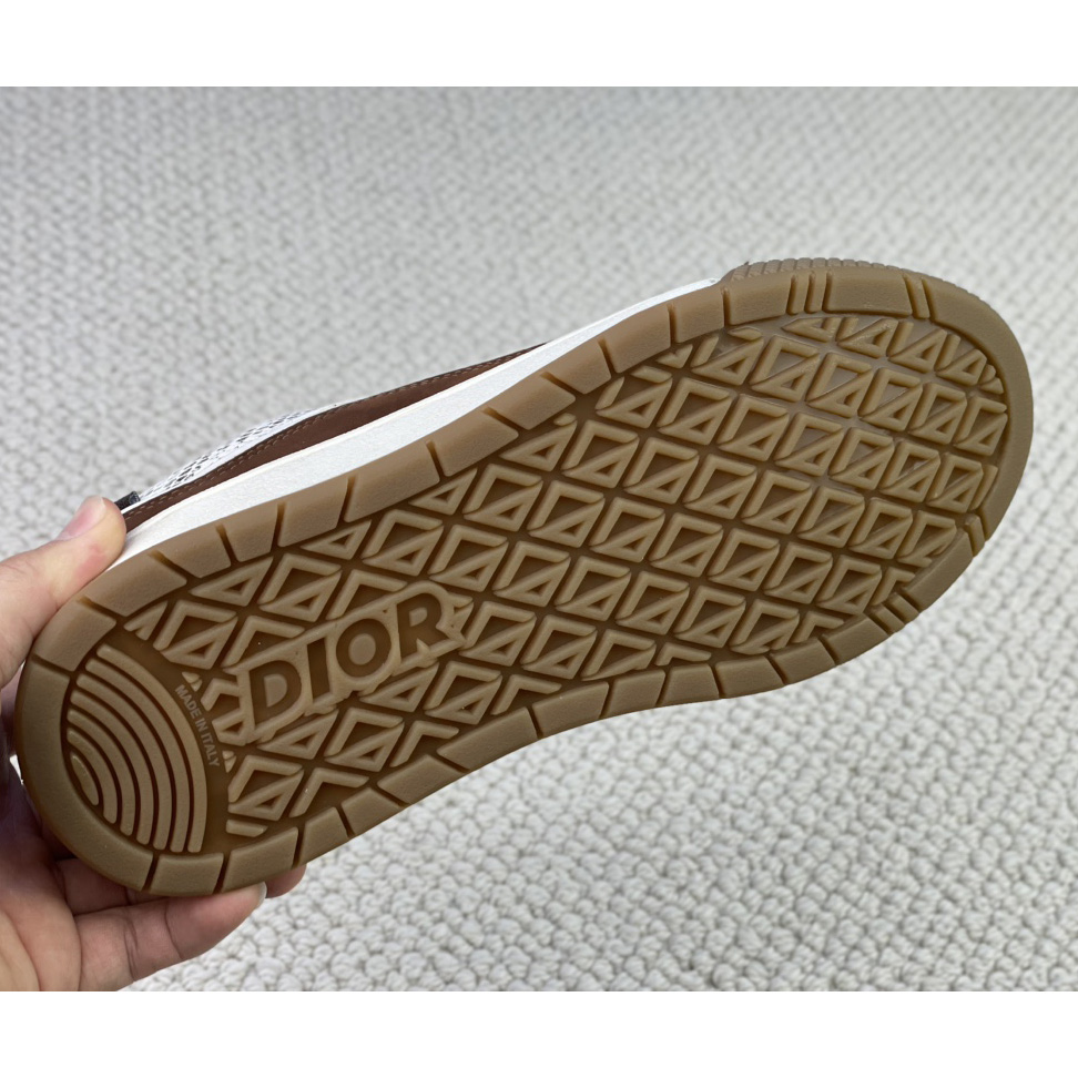 Dior B713 Cactus Jack Dior Sneaker  - PerfectKickZ