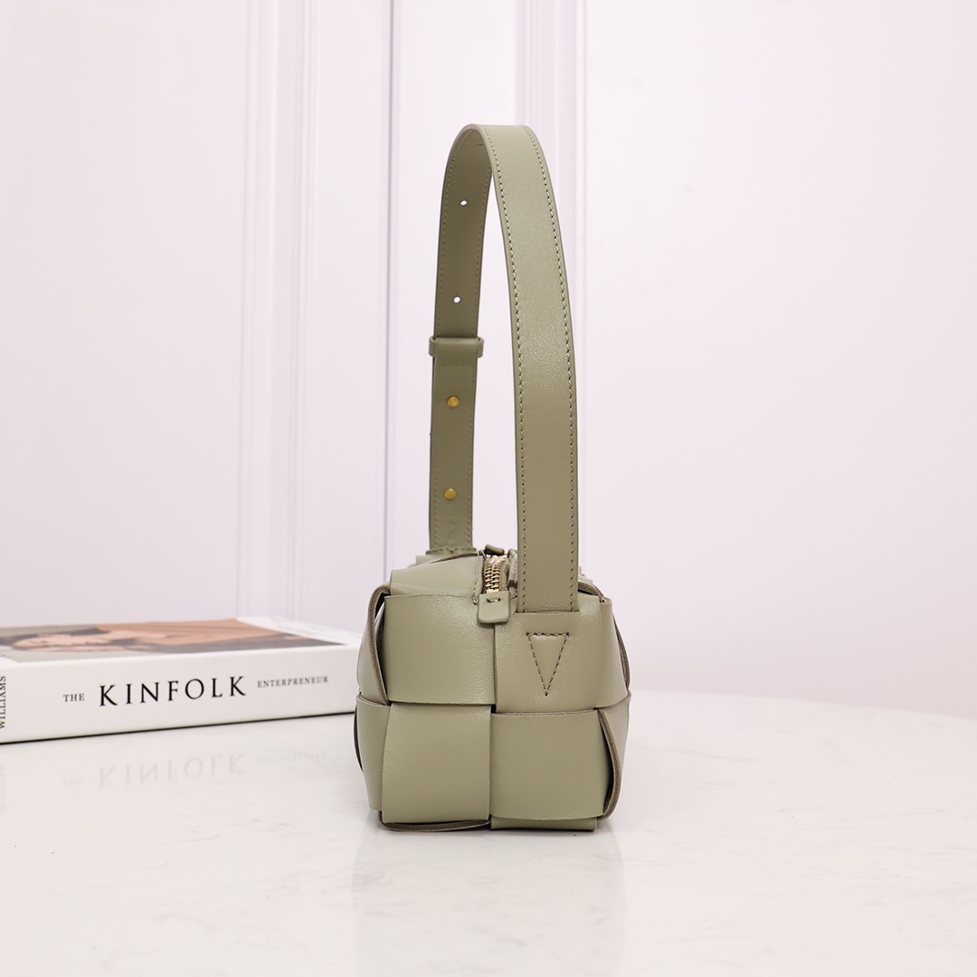 Bottega Veneta Small Brick Cassette - PerfectKickZ