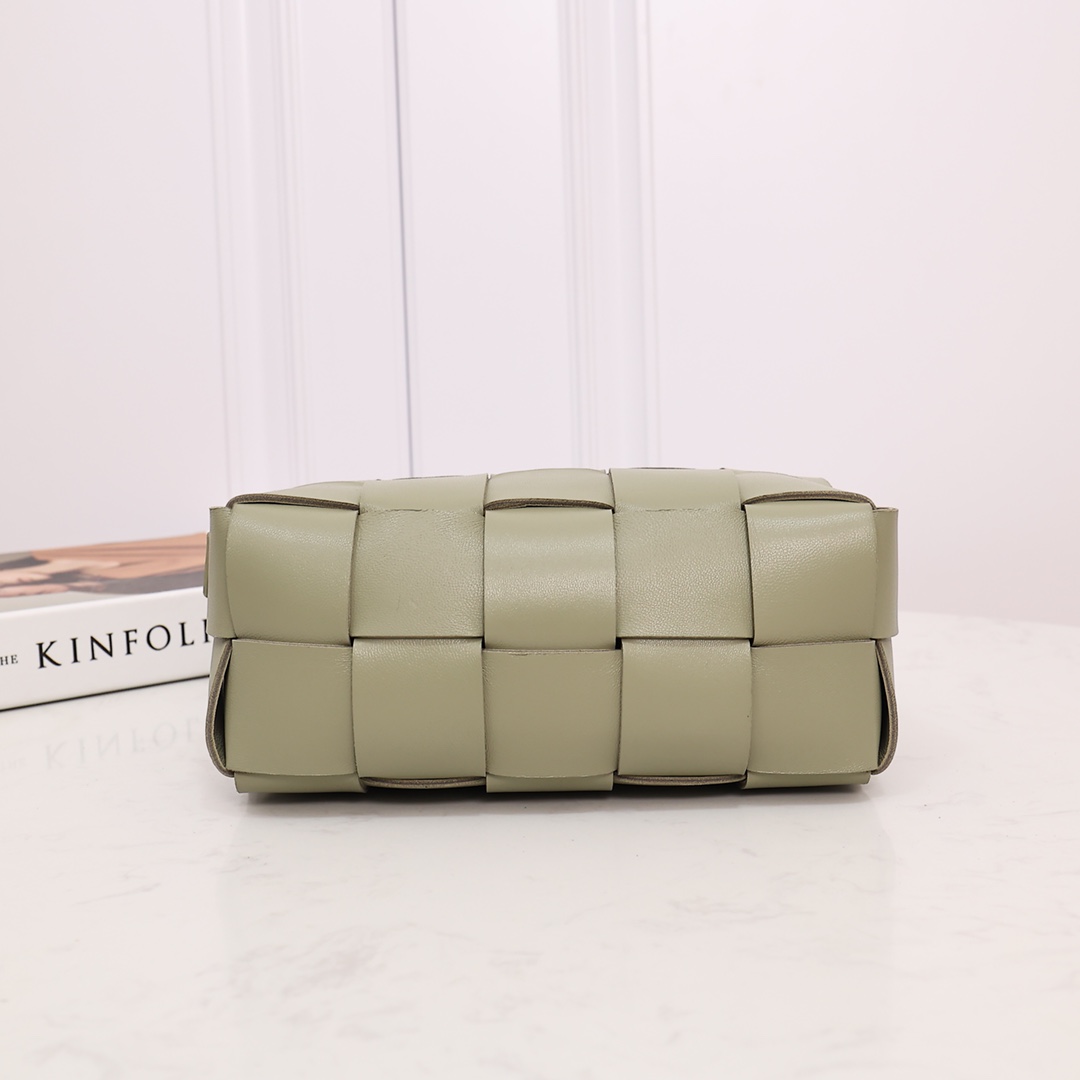 Bottega Veneta Small Brick Cassette - PerfectKickZ