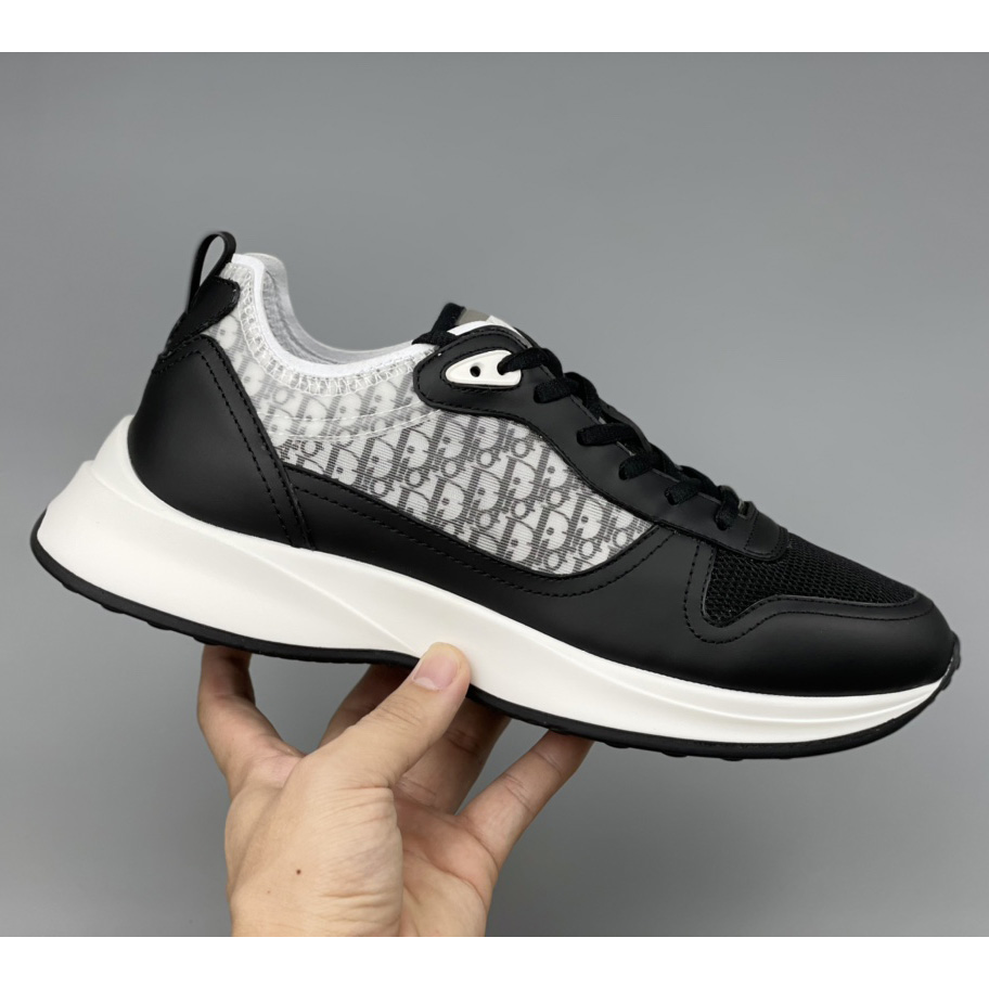 Dior B25 Runner Sneaker - PerfectKickZ