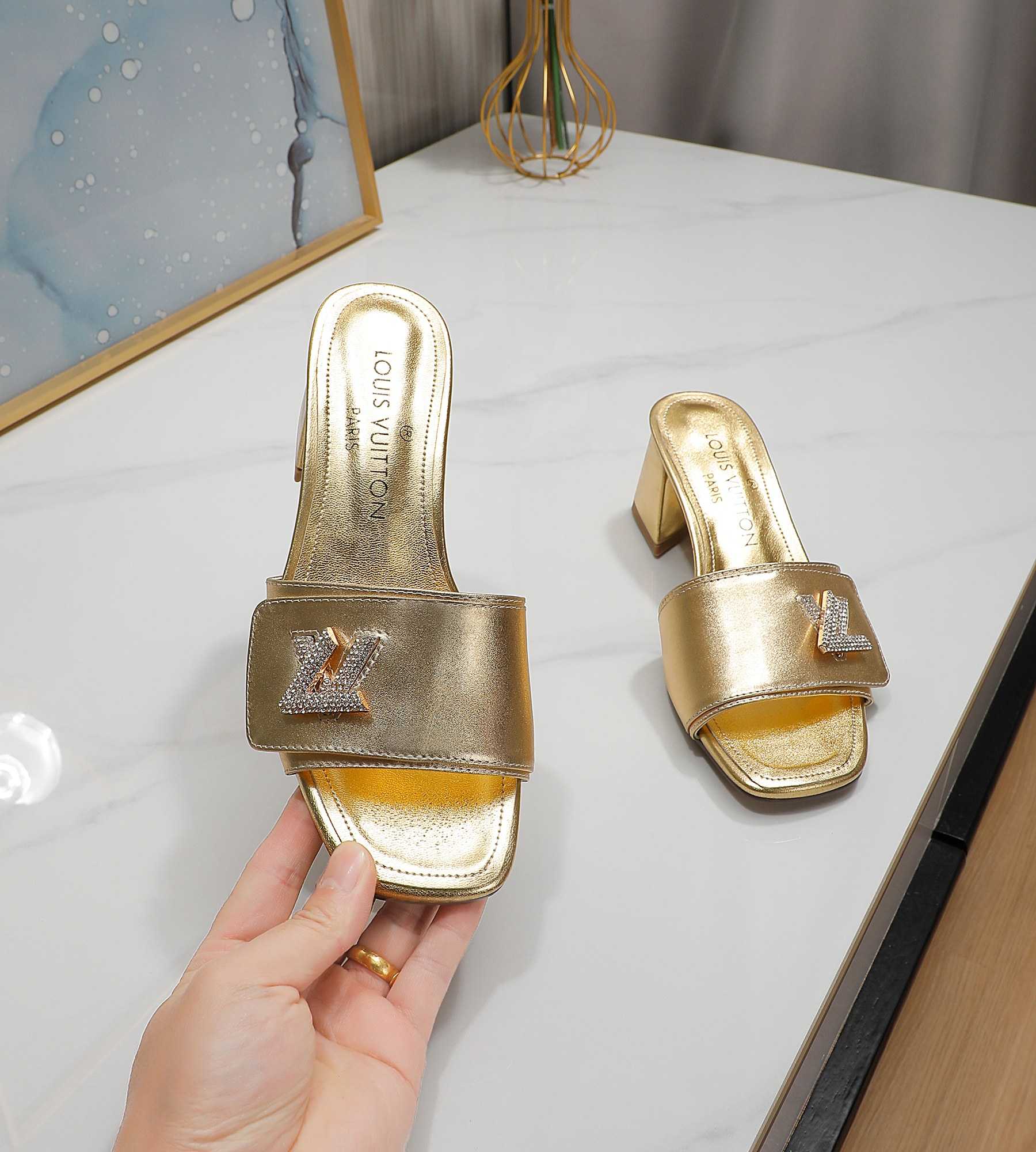 Louis Vuitton Shake Mule     1AB2PD - PerfectKickZ