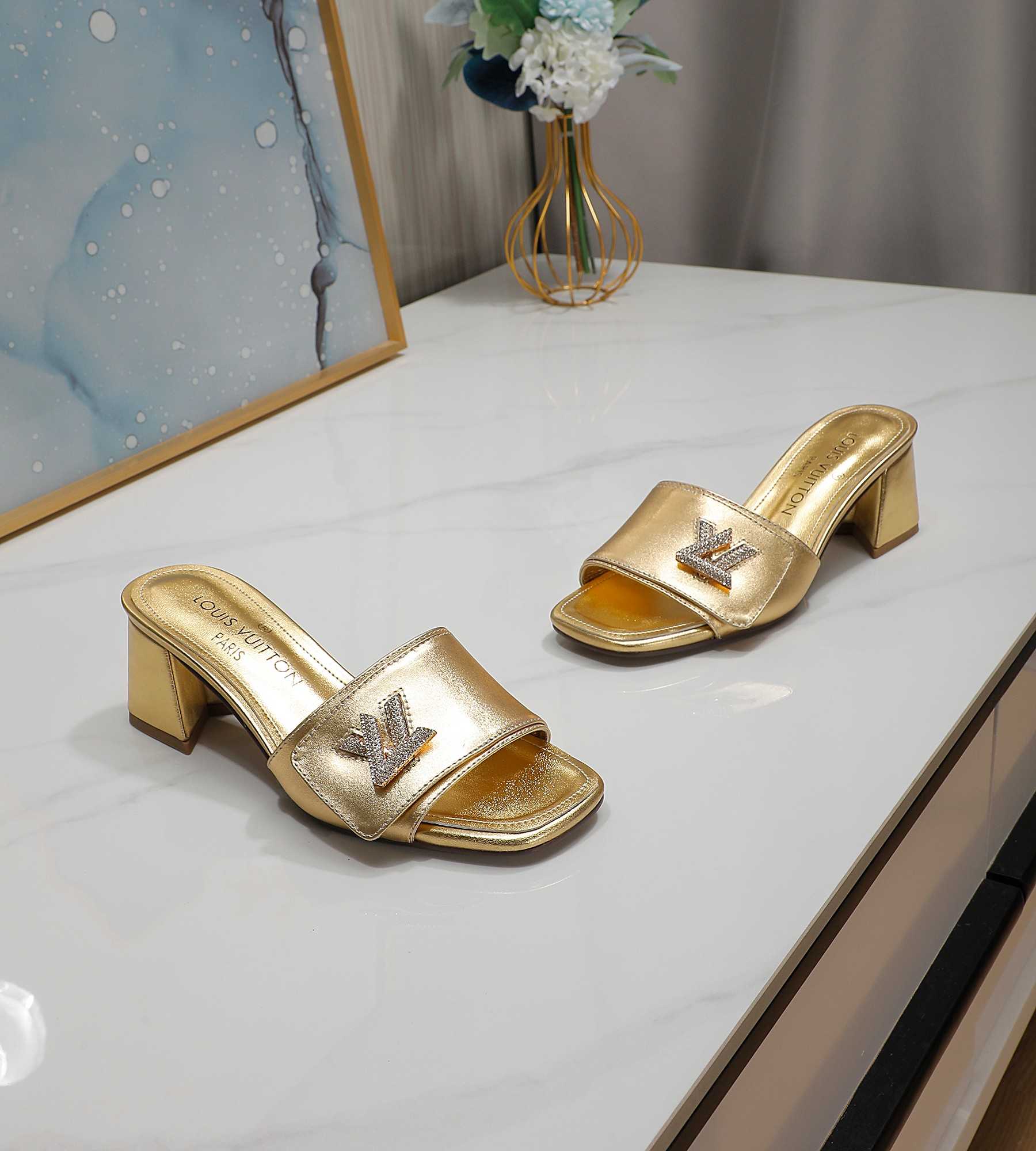 Louis Vuitton Shake Mule     1AB2PD - PerfectKickZ