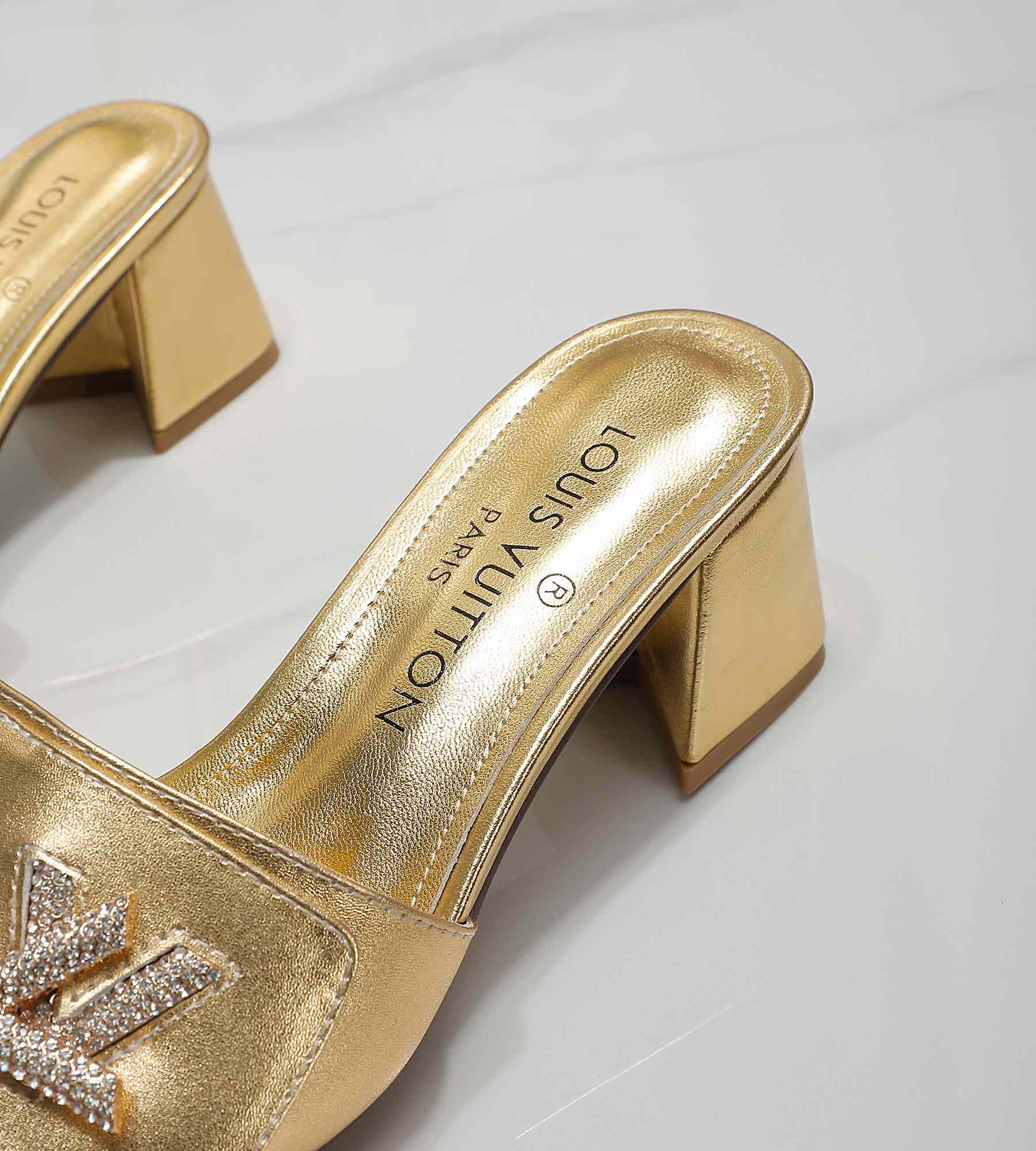 Louis Vuitton Shake Mule     1AB2PD - PerfectKickZ