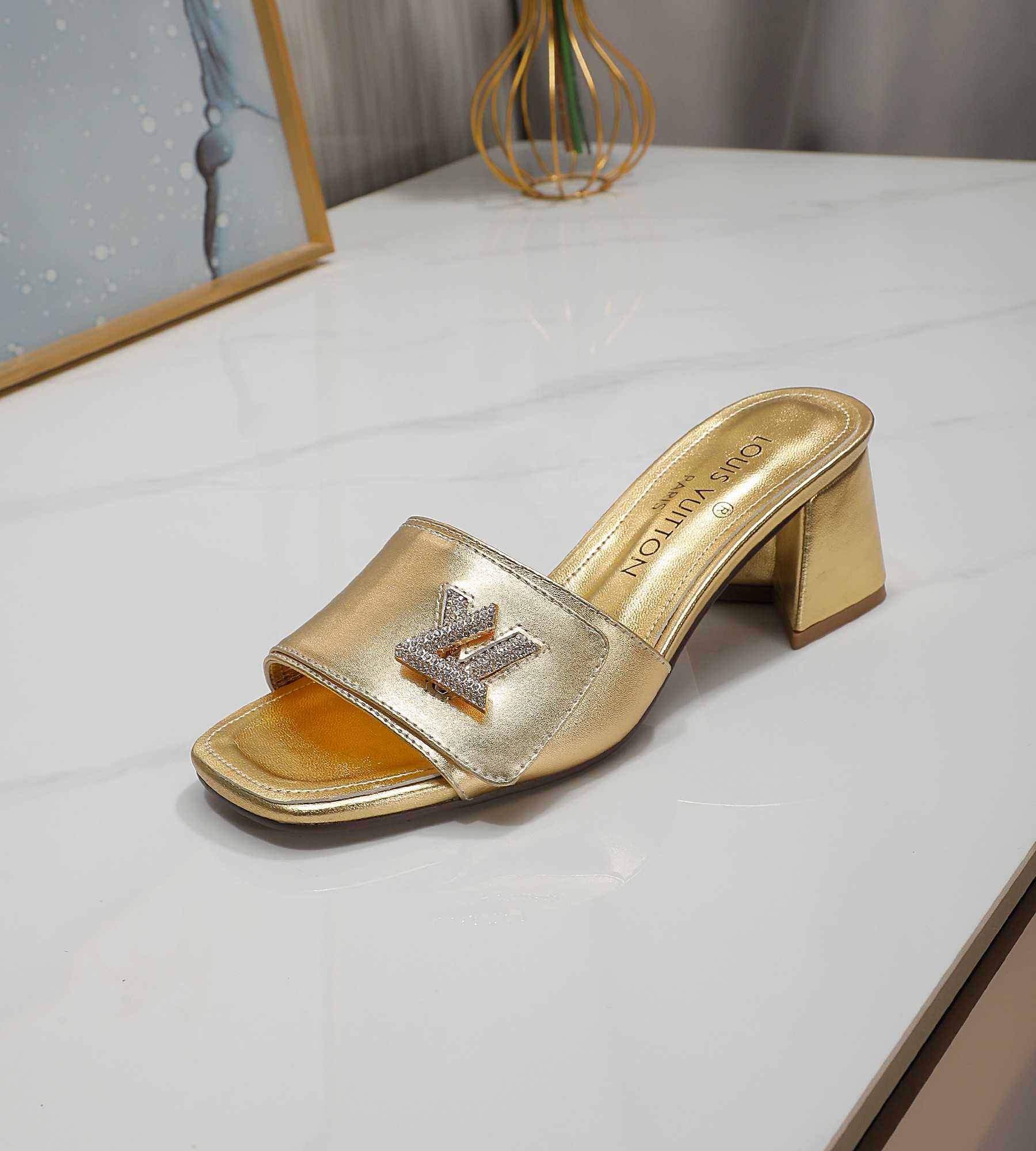 Louis Vuitton Shake Mule     1AB2PD - PerfectKickZ