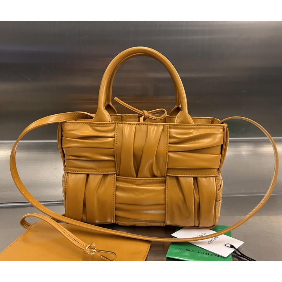 Bottega Veneta Mini Arco Tote Bag - PerfectKickZ