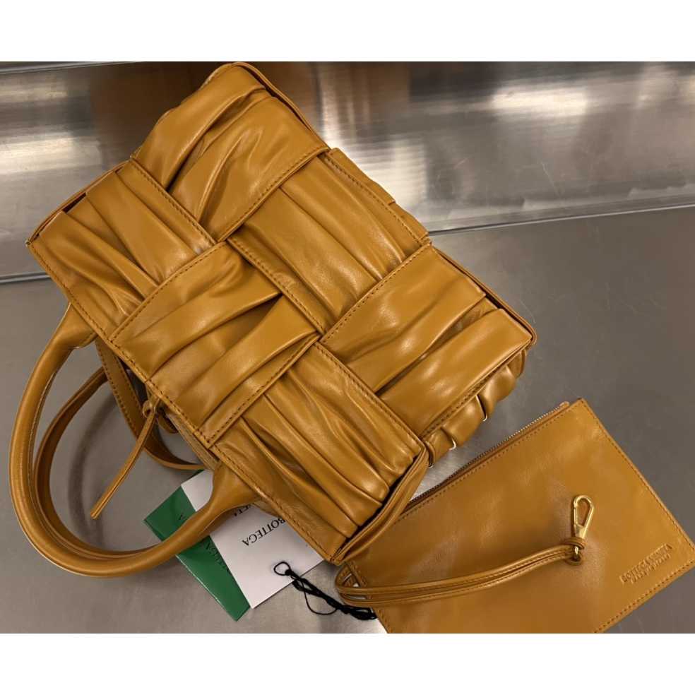 Bottega Veneta Mini Arco Tote Bag - PerfectKickZ