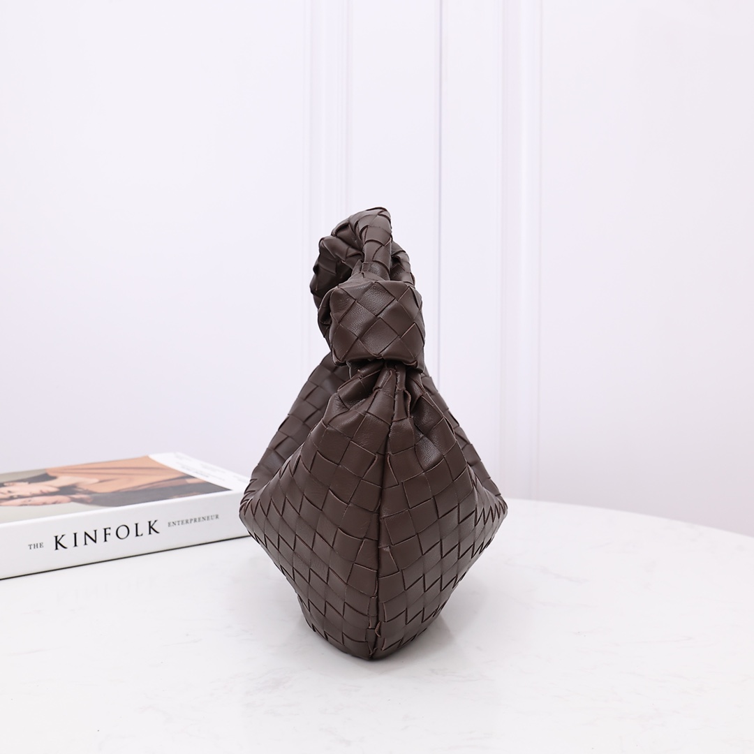 Bottega Veneta Teen Jodie - PerfectKickZ