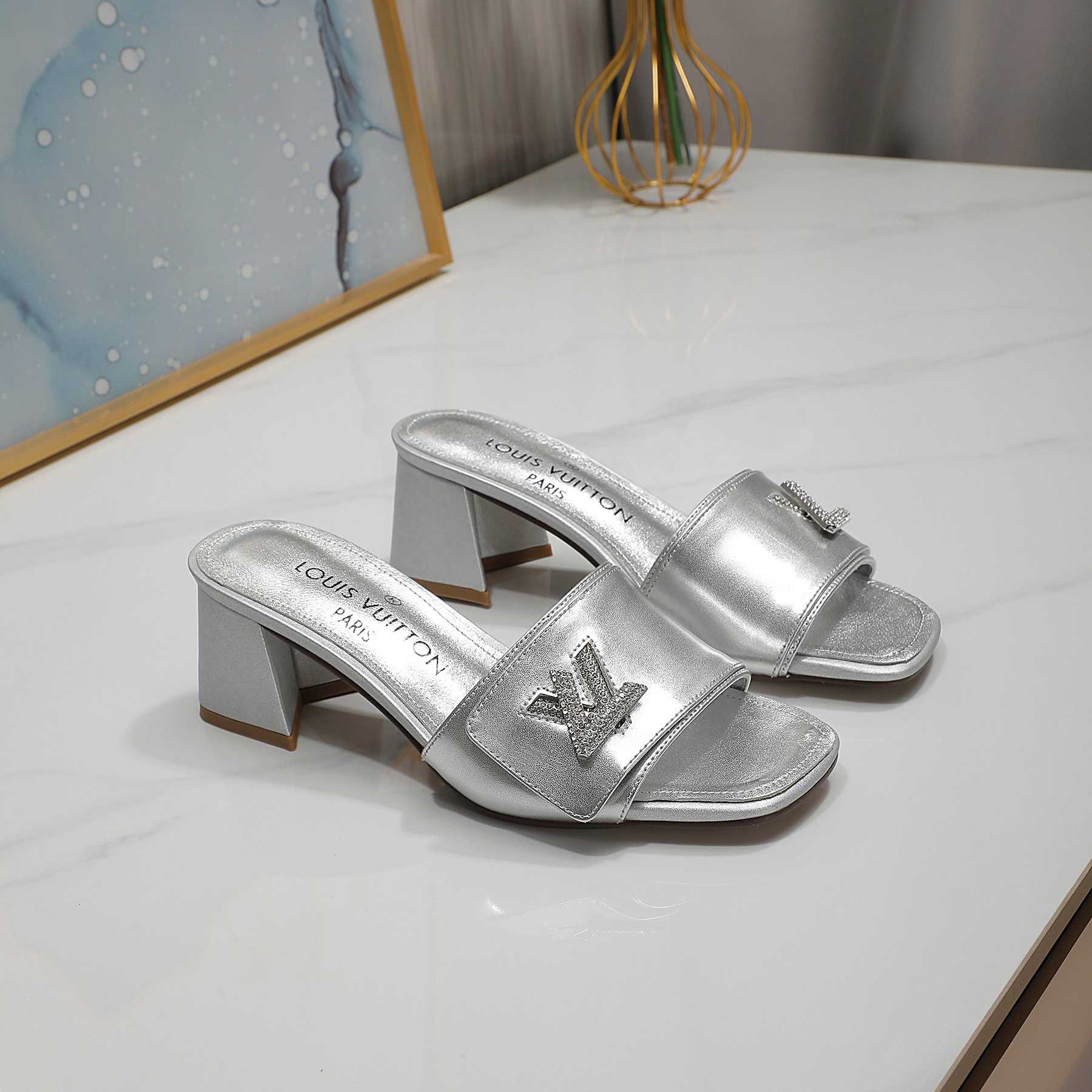 Louis Vuitton Shake Mule     1AB2PD - PerfectKickZ