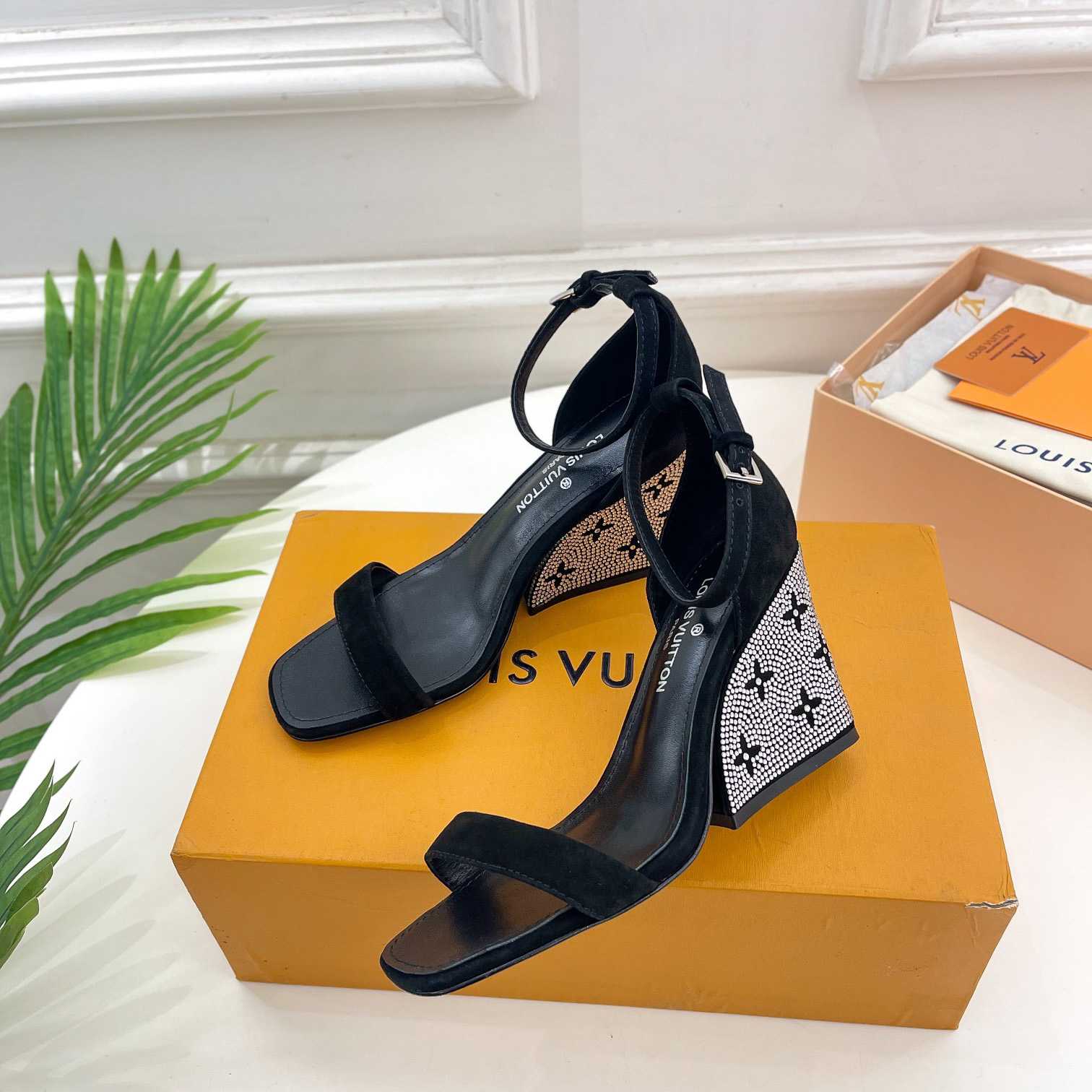 Louis Vuitton Appeal Wedge Sandal       1AACNU - PerfectKickZ
