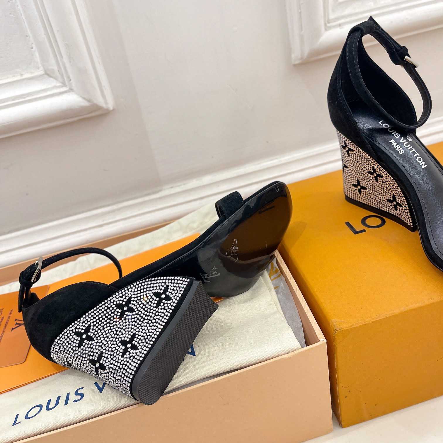 Louis Vuitton Appeal Wedge Sandal       1AACNU - PerfectKickZ