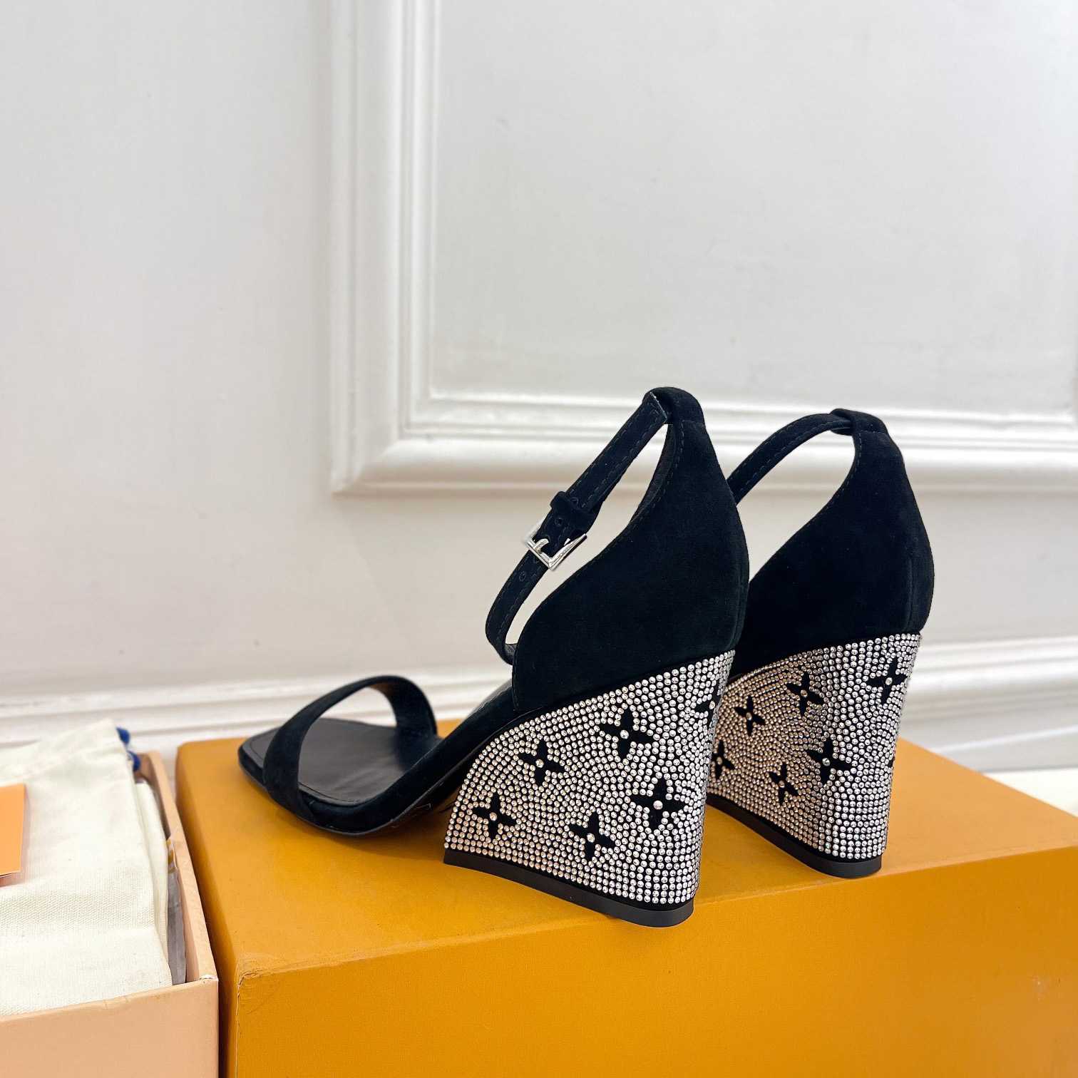 Louis Vuitton Appeal Wedge Sandal       1AACNU - PerfectKickZ