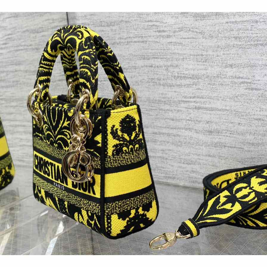 Dior Mini Lady D-lite Bag - PerfectKickZ