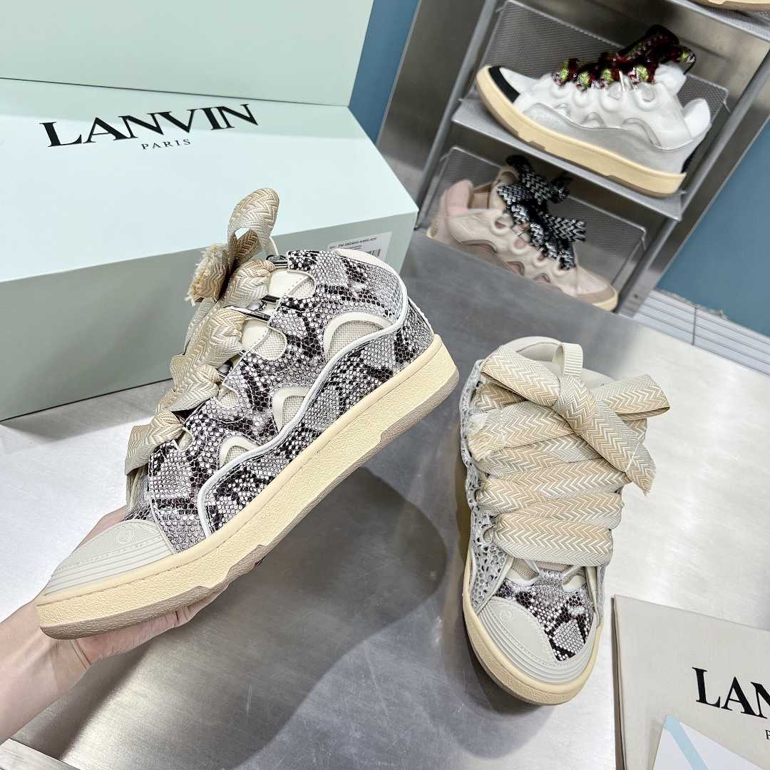 Lanvin Curb Low-Top Sneakers - PerfectKickZ