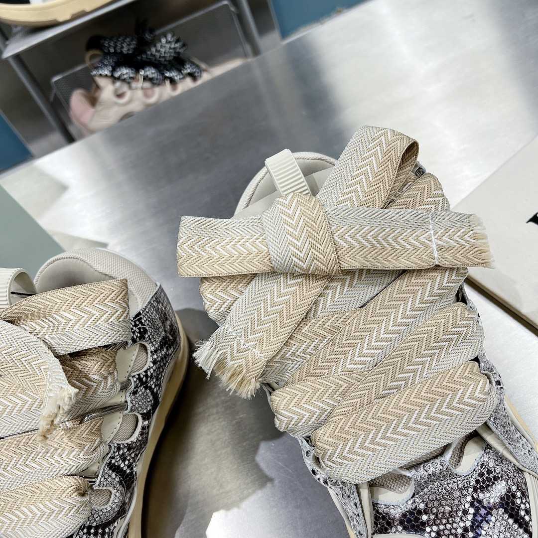 Lanvin Curb Low-Top Sneakers - PerfectKickZ