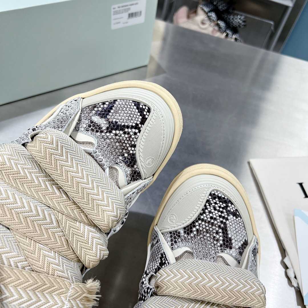 Lanvin Curb Low-Top Sneakers - PerfectKickZ