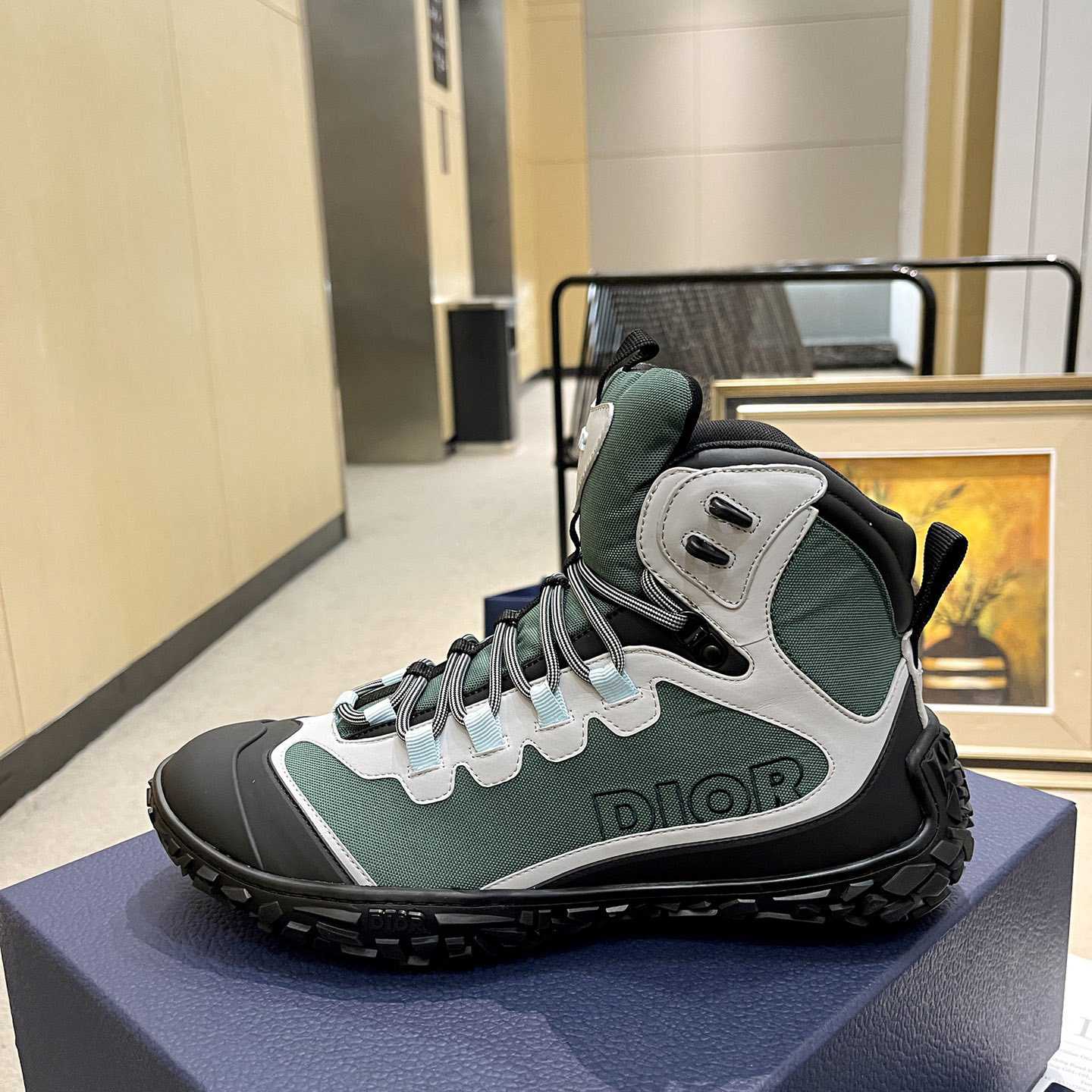 Dior  Diorizon Hiking Ankle Boot - PerfectKickZ