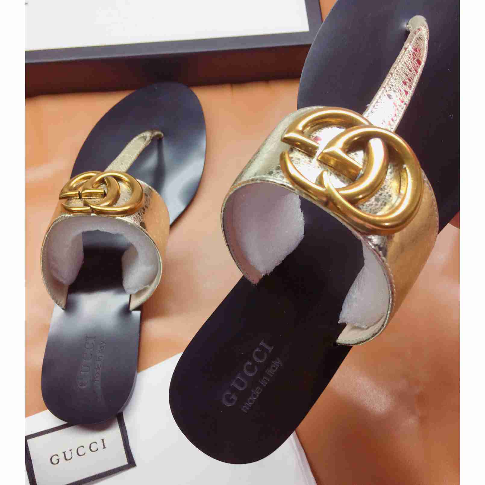 Gucci Marmont Leather Platform Sandals - PerfectKickZ