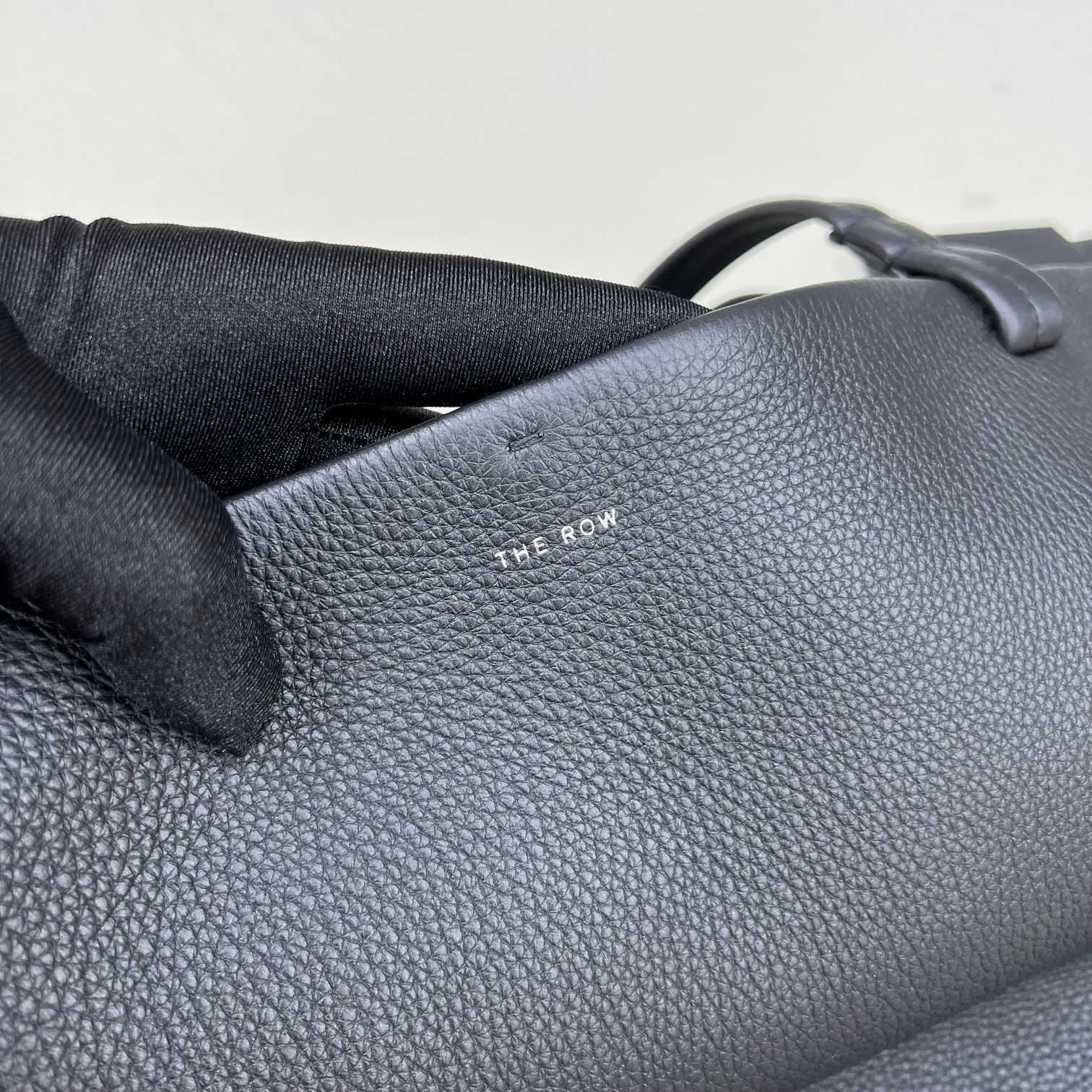 The Row Park Leather Tote Bag( 25-47-29-24cm) - PerfectKickZ