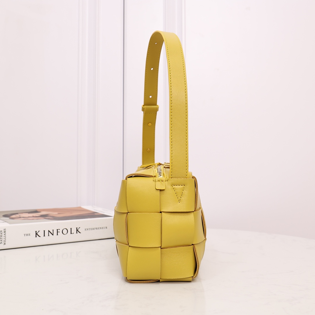 Bottega Veneta Brick Cassette - PerfectKickZ