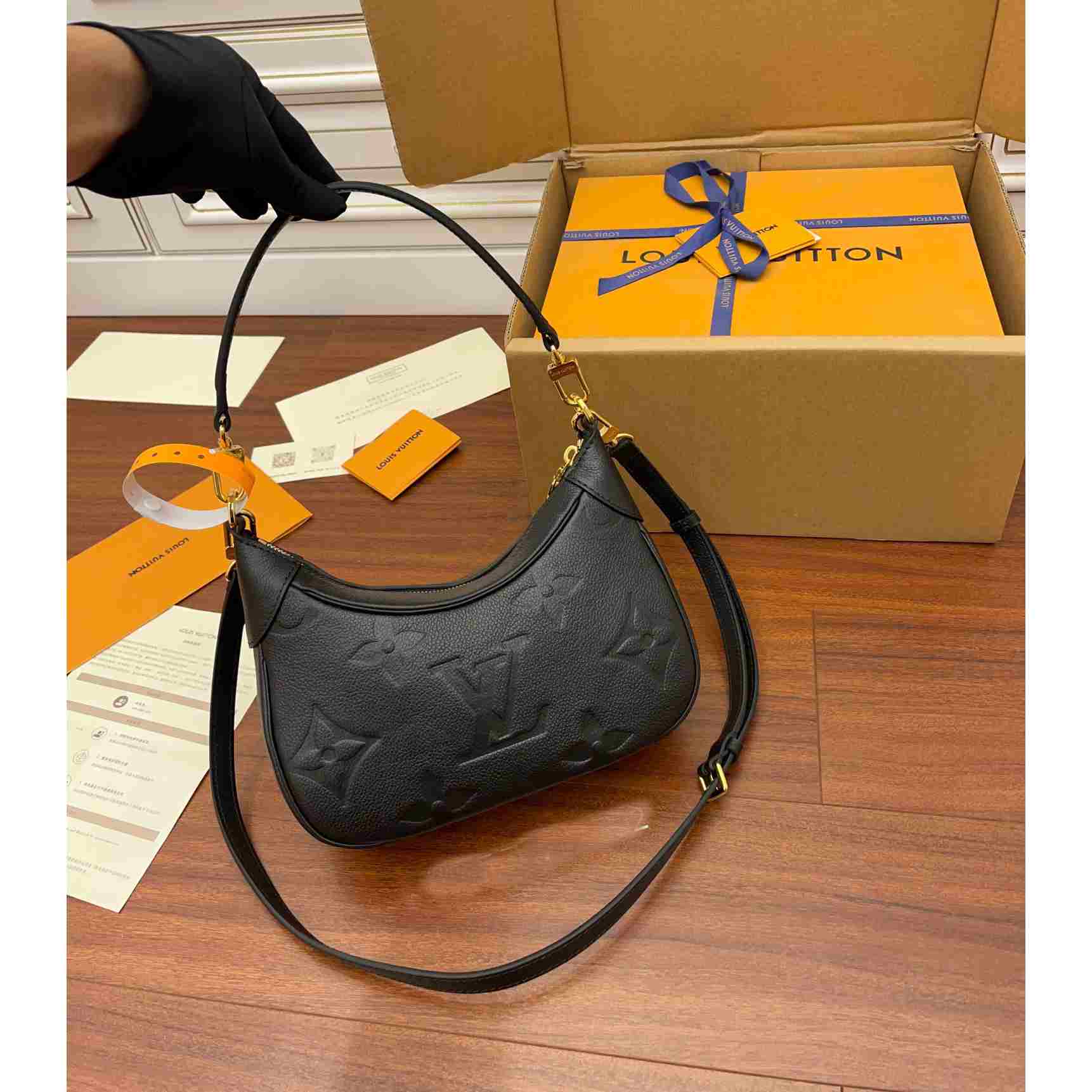 Louis Vuitton Bagatelle (22x14x9CM)      M46002 - PerfectKickZ