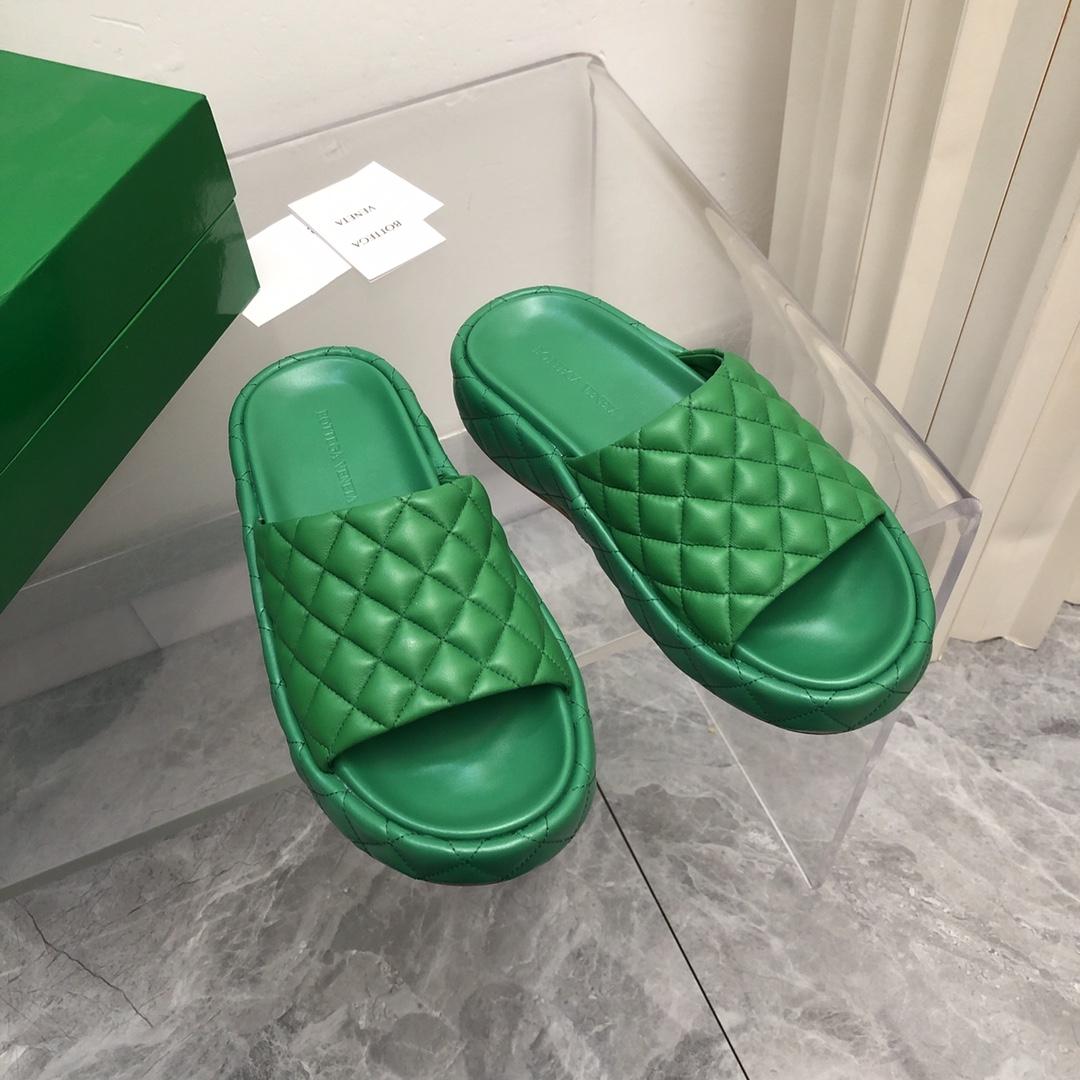 Bottega Veneta Padded  - PerfectKickZ