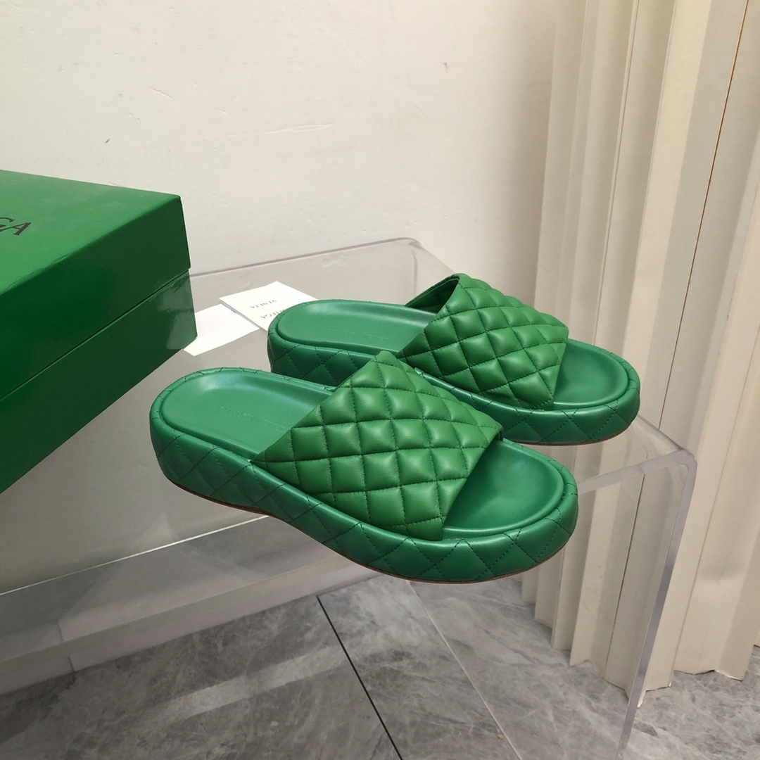 Bottega Veneta Padded  - PerfectKickZ