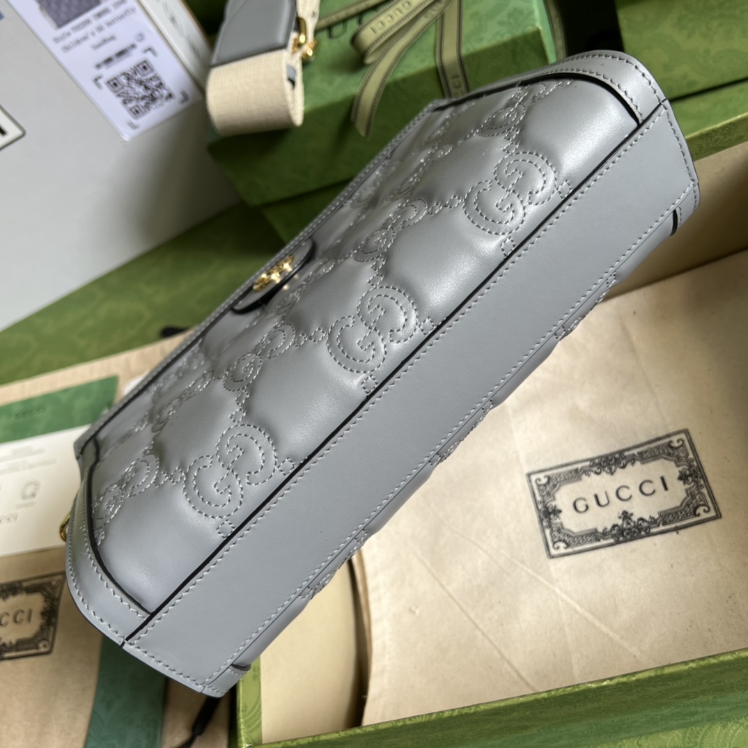Gucci GG Matelassé Small Bag(26*17.5*8cm) - PerfectKickZ