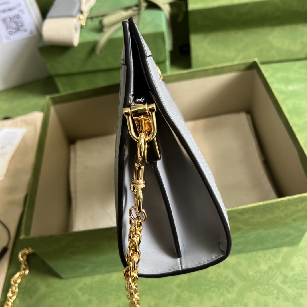 Gucci GG Matelassé Small Bag(26*17.5*8cm) - PerfectKickZ