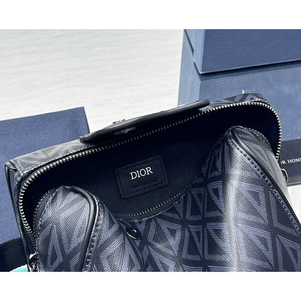 Dior Lingot Toiletry Case - PerfectKickZ