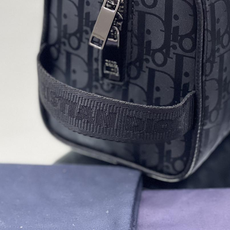 Dior Lingot Toiletry Case - PerfectKickZ
