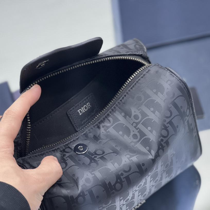 Dior Lingot Toiletry Case - PerfectKickZ