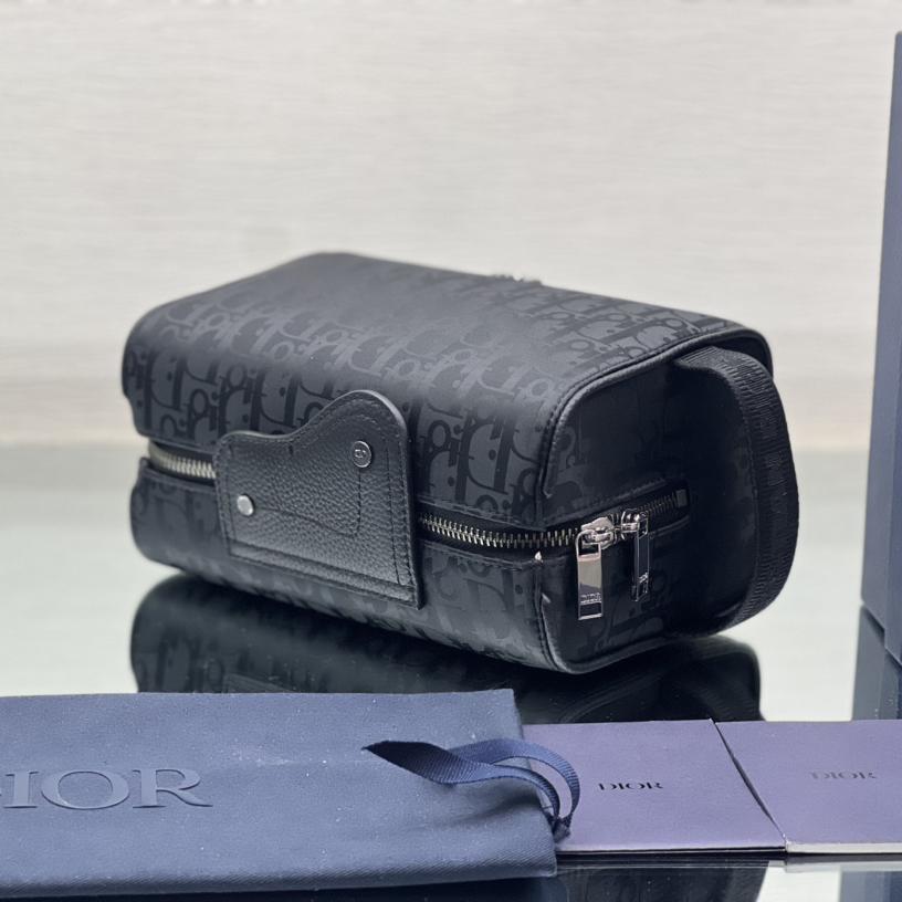 Dior Lingot Toiletry Case - PerfectKickZ