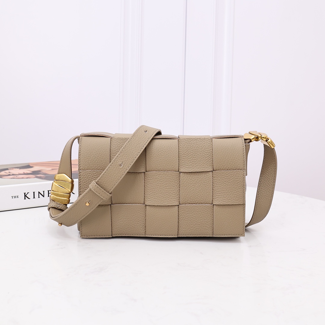 Bottega Veneta Cassette - PerfectKickZ