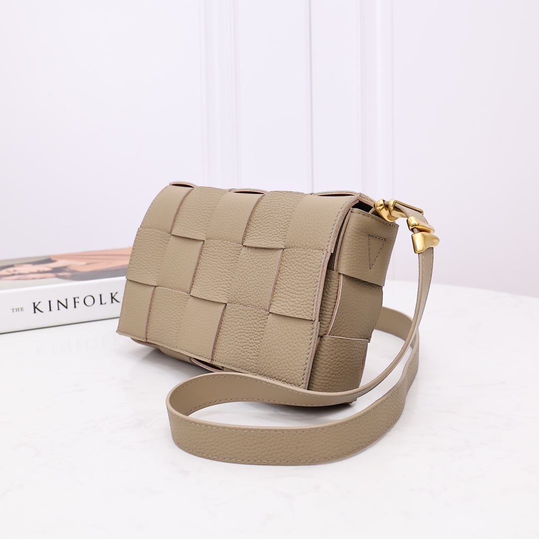 Bottega Veneta Cassette - 