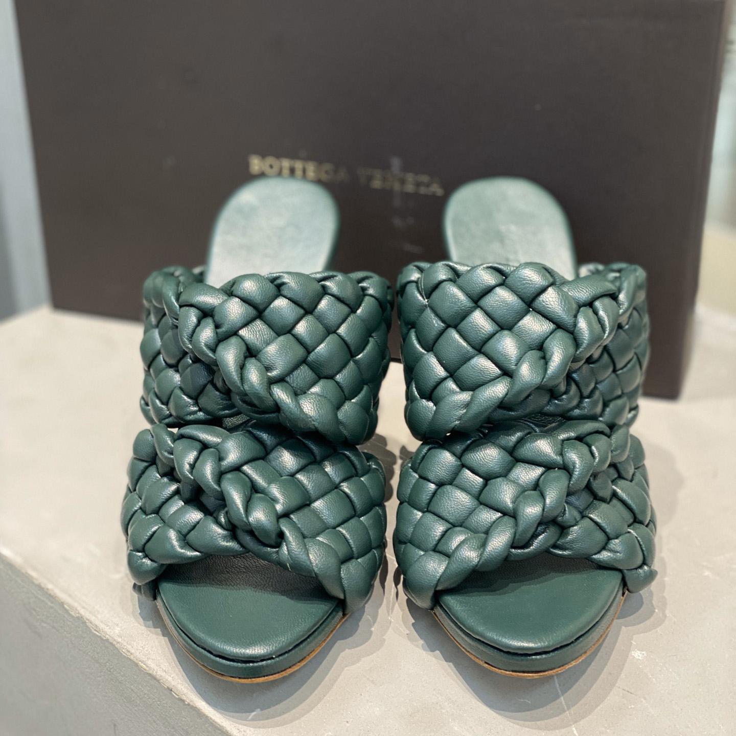 Bottega Veneta Curve Twisted And Padded Intreccio Leather Mules - PerfectKickZ
