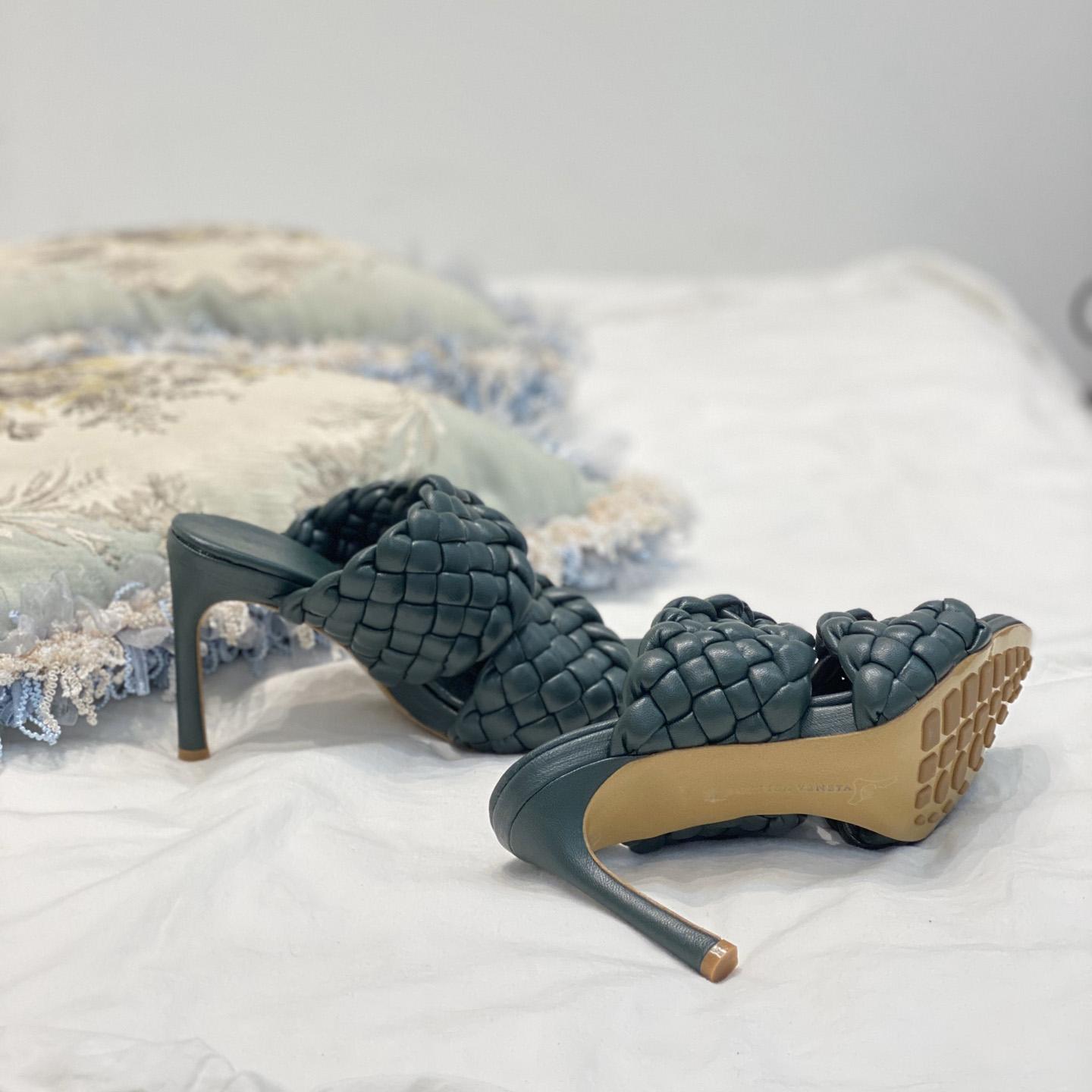 Bottega Veneta Curve Twisted And Padded Intreccio Leather Mules - PerfectKickZ