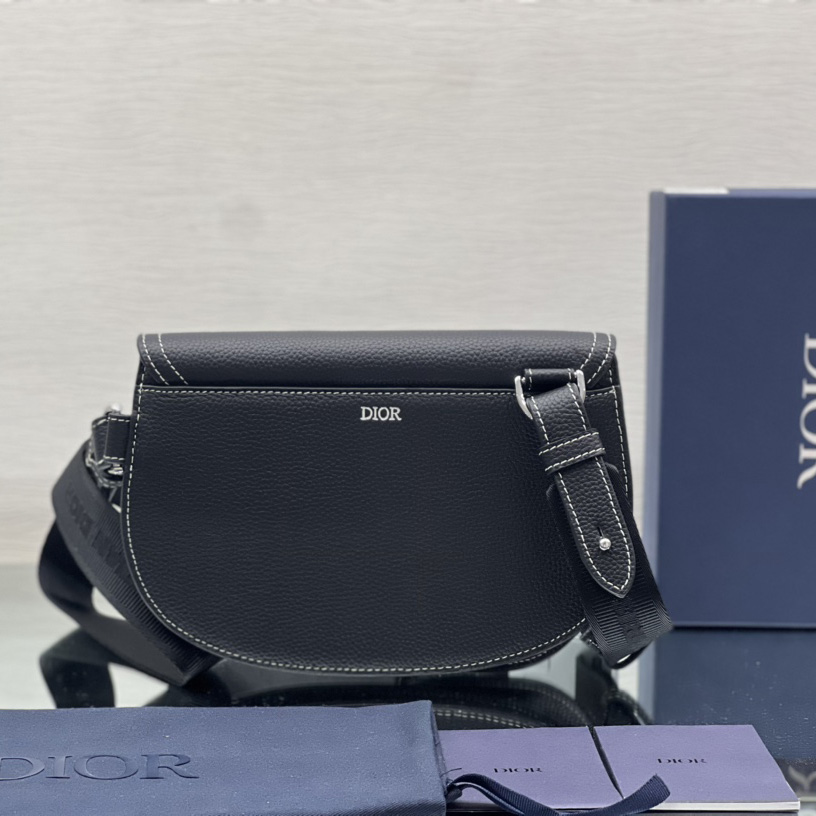 Dior Saddle Pouch - PerfectKickZ